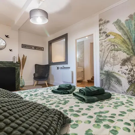 Le Du Besson Nyaraló Cassagne