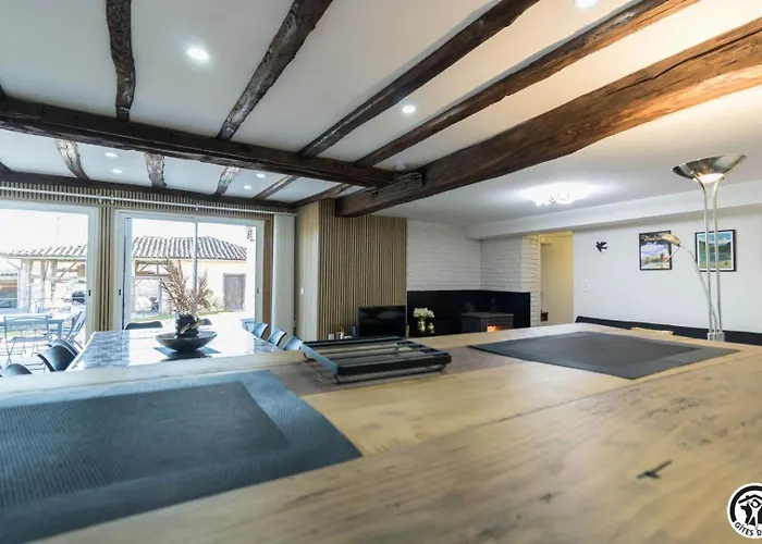 بيت للعطل Le Du Besson Cassagne