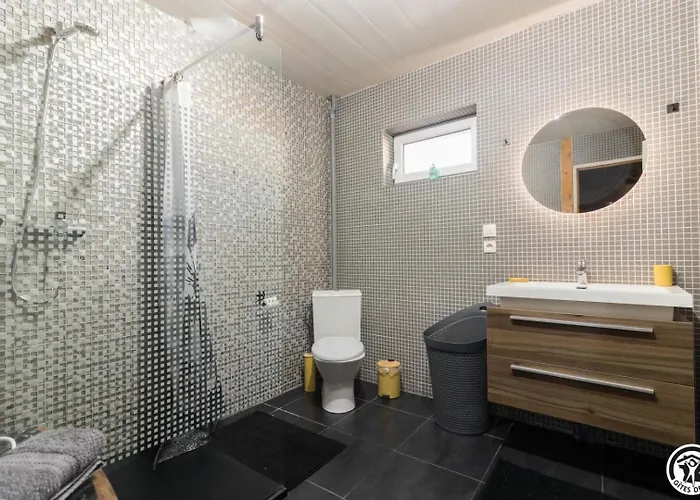 Le Du Besson Nyaraló *